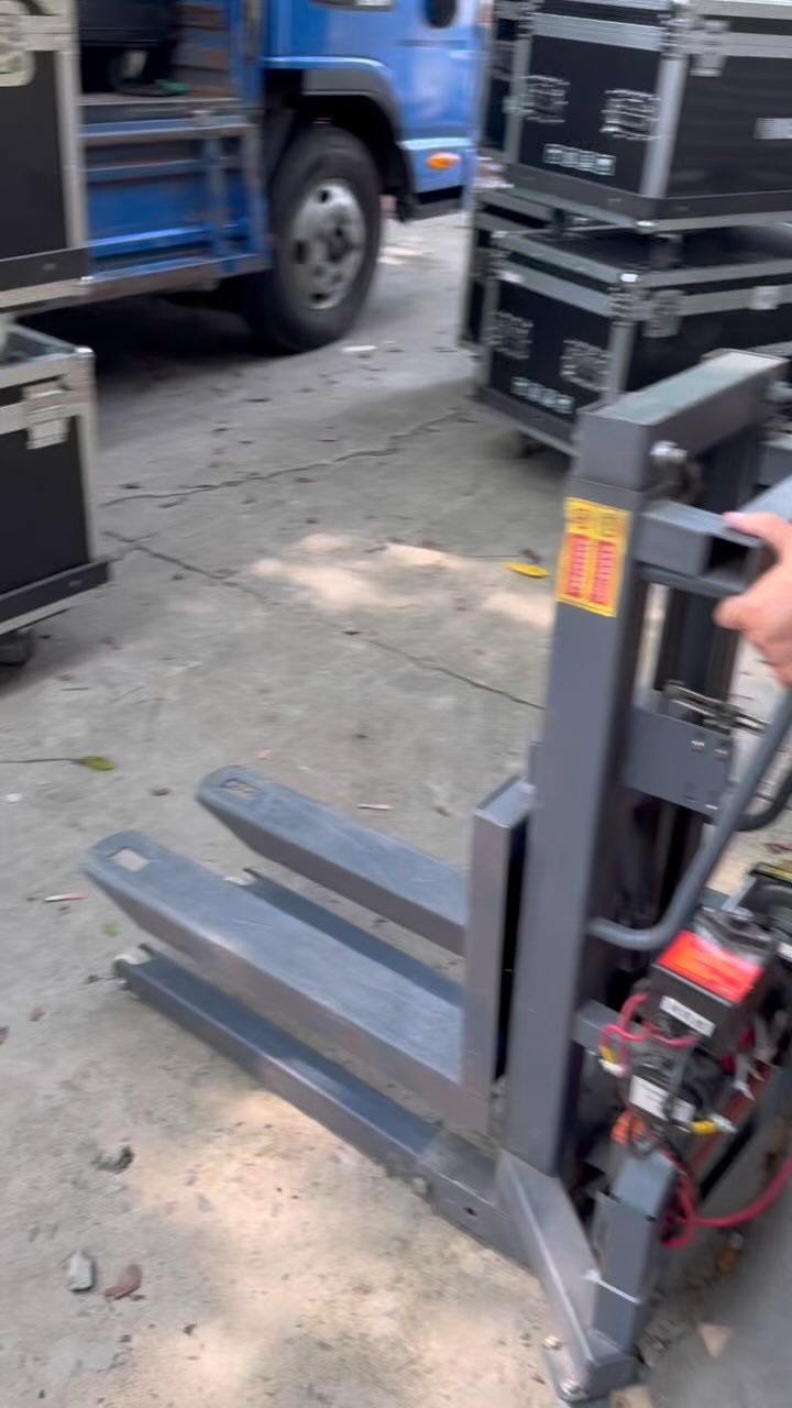 zghelplift 게시물 이미지: New energy simple small forklift truck maximum...