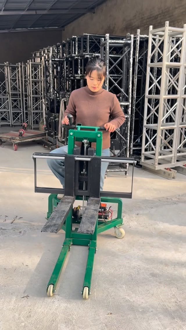 zghelplift 게시물 이미지: #Small Forklift