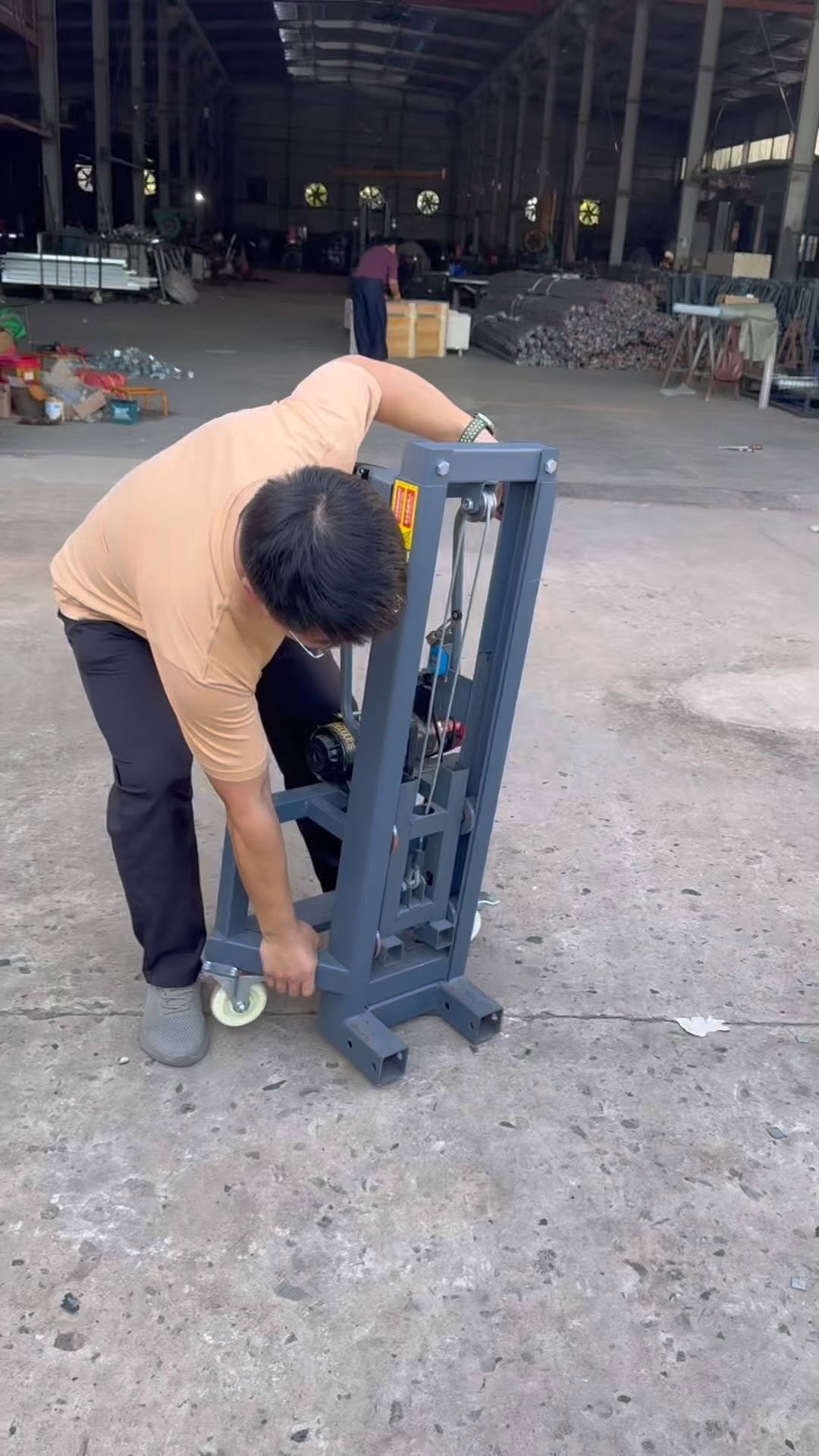 zghelplift 게시물 이미지: Small forklift