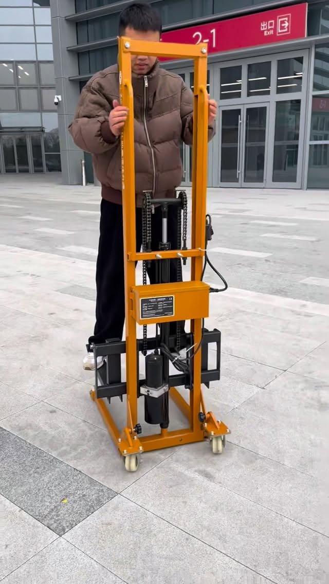 zghelplift 게시물 이미지: #Folding Forklift