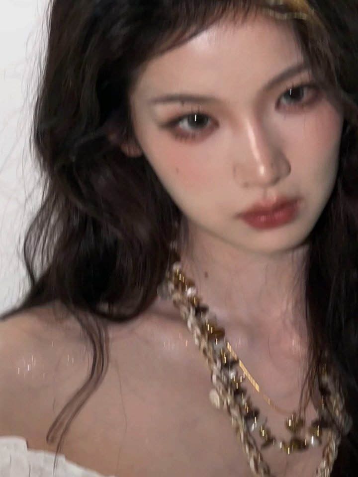 zhangmiaoyi0913_ 게시물 이미지: 🌟