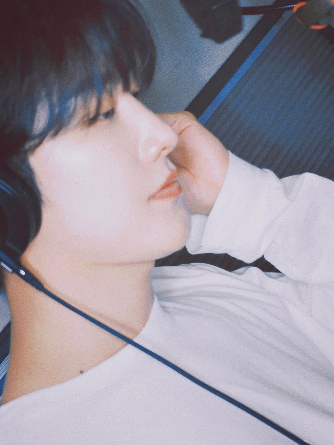 Photo by ZHOUMI 조미 周觅 on April 23, 2026. May be an image of one or more people, bangs and text.