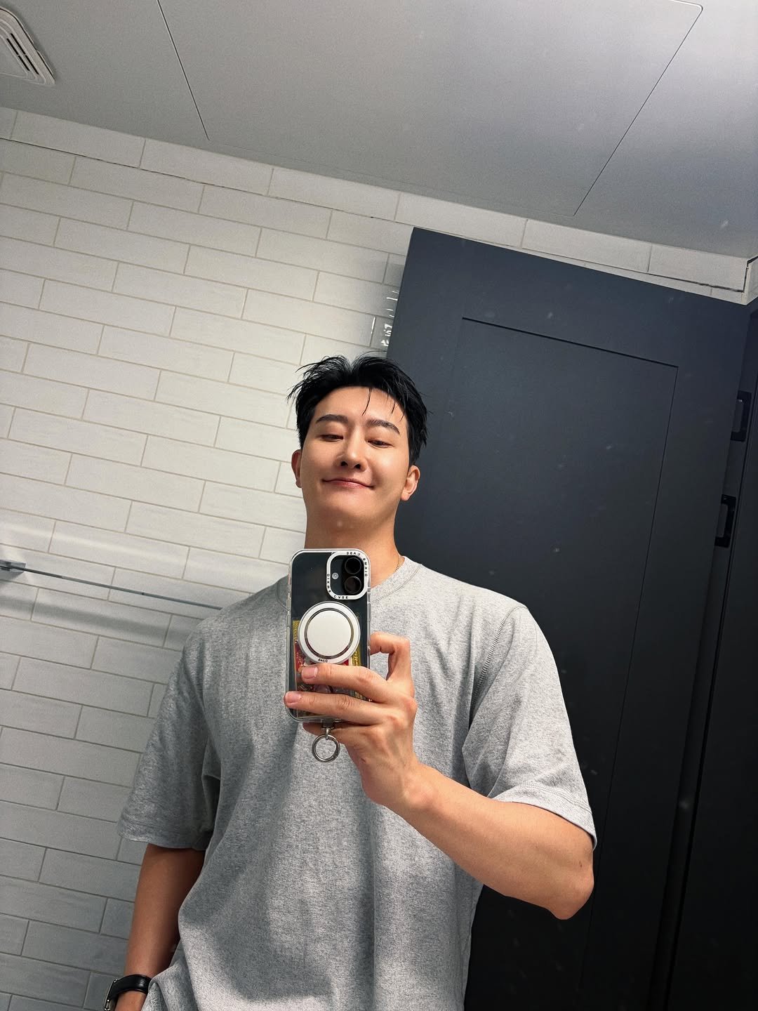 zhouzhoumi419 게시물 이미지: PELAN-PELAN AJA, SEMUA AKAN SAMPAI PADA WAKTUNYA.