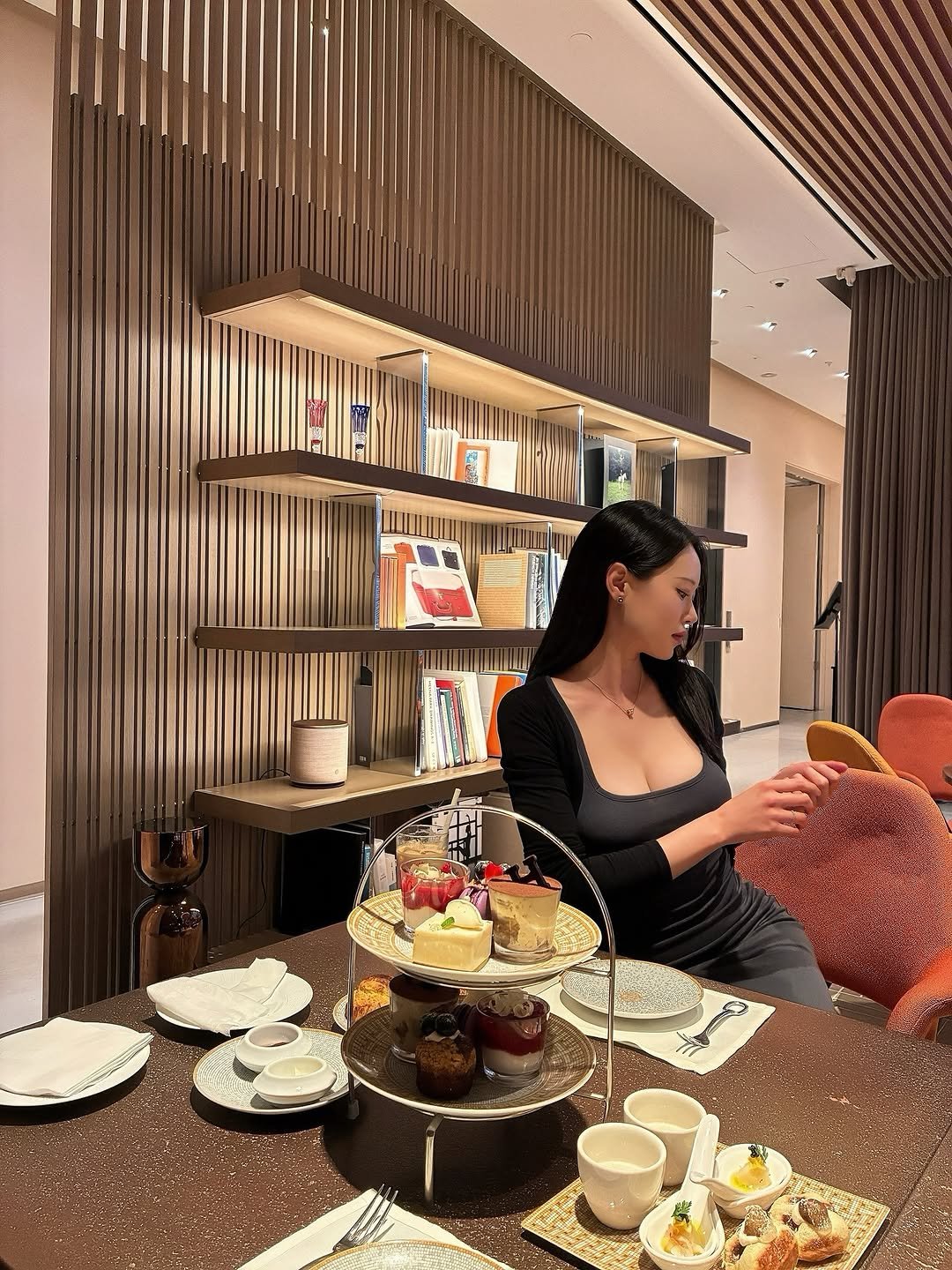 Photo by 해나 海娜 Mia on April 09, 2026. May be an image of text.