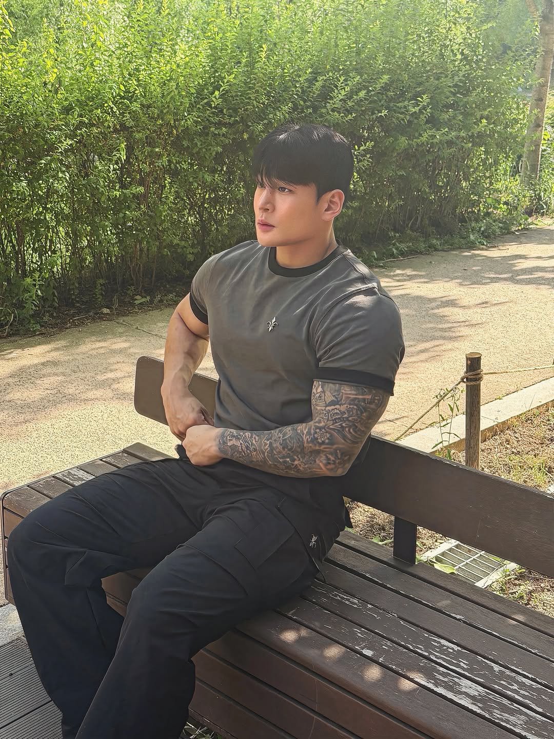 zin___zero 게시물 이미지: 🦔🍃