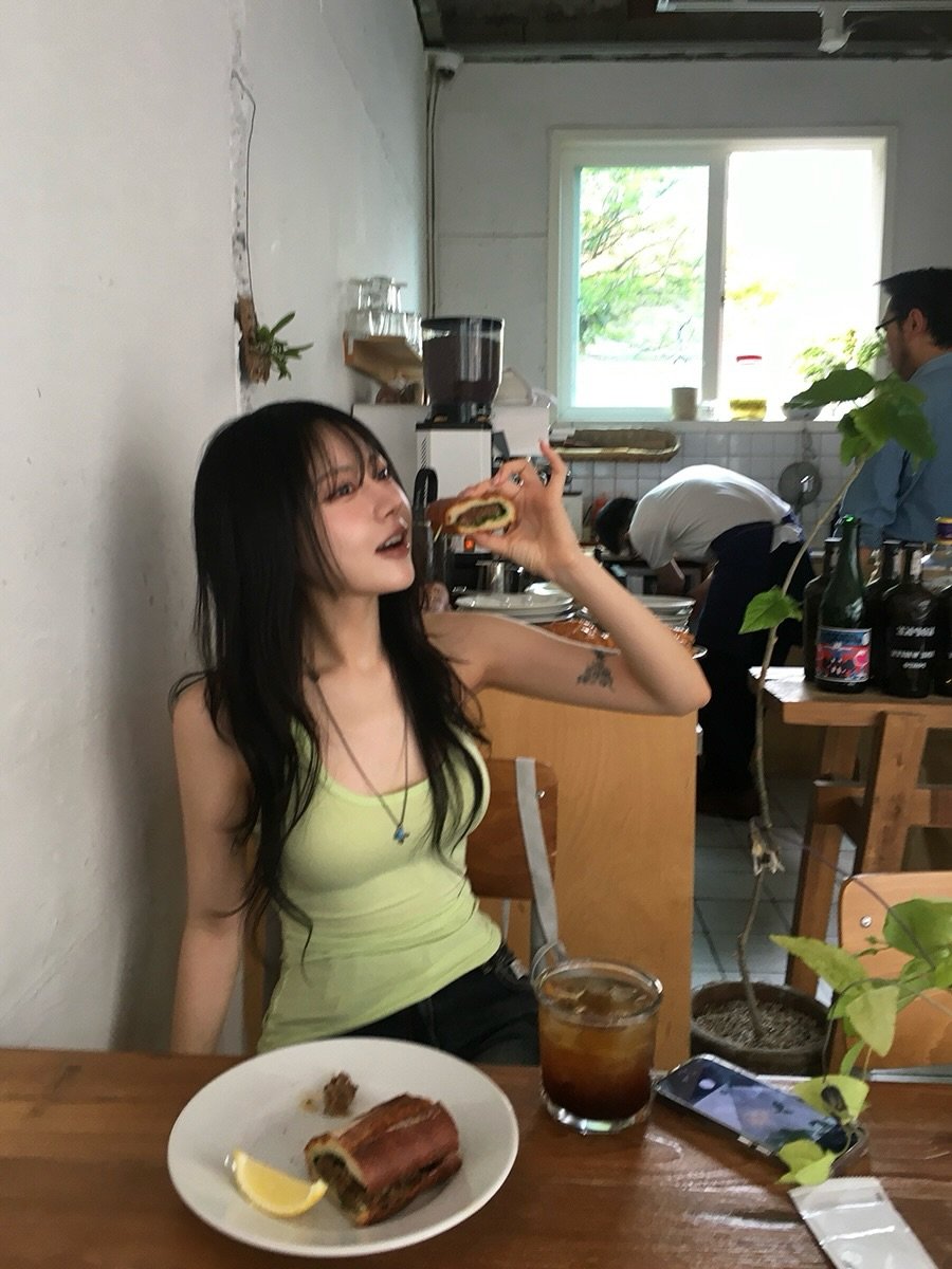 zinn_kibinon 게시물 이미지: 오ㅏ앙 🌯

바케트 샌디치 꼭 먹기,,,메모,,,

📍공원 @6ongone