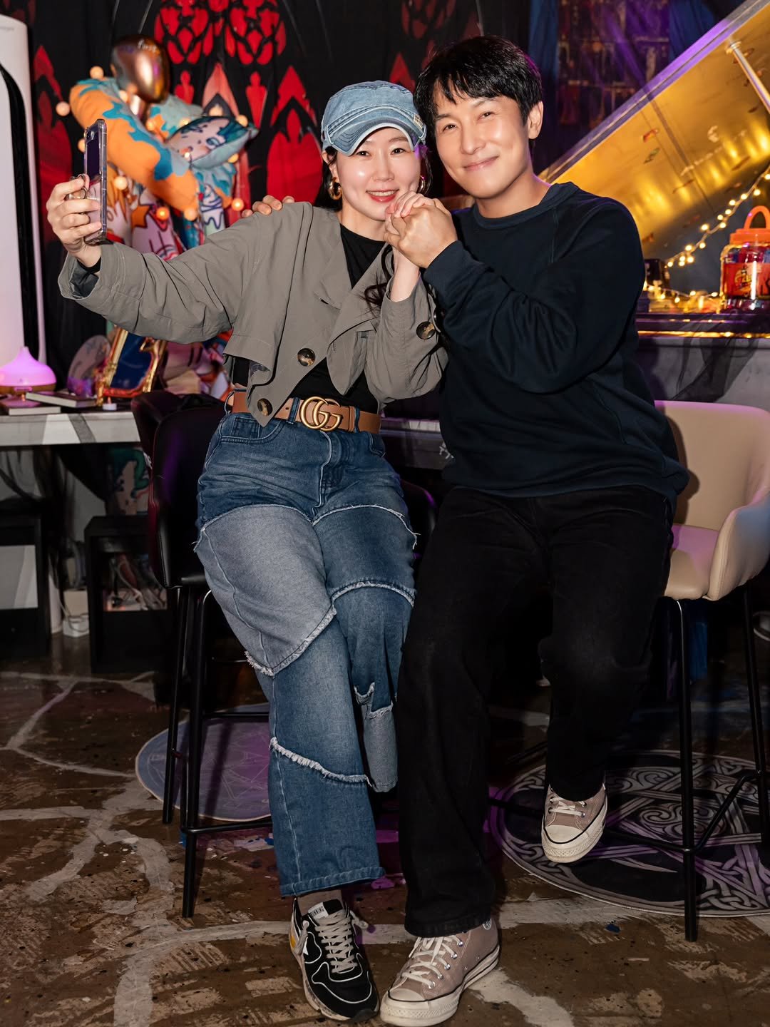 Photo shared by 집데렐라 | 다이어트 | 마음잡아주기 on October 27, 2025 tagging @kdw_fever. May be an image of one or more people, bangs, bolo tie and text.