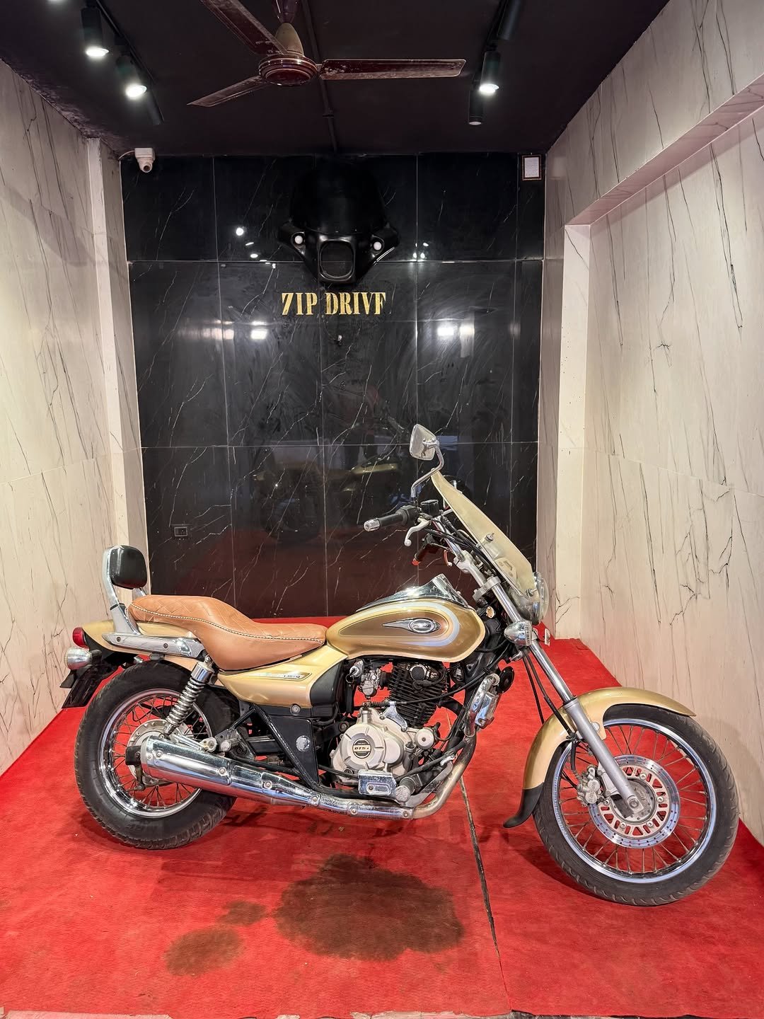 Photo by ZIPDRIVEMUMBAI on January 18, 2026. May be an image of ‎scooter, motorcycle and ‎text that says '‎7IP 7IP.DRIVF. DRIVT سان 참용 25 e 1 ن A‎'‎‎.