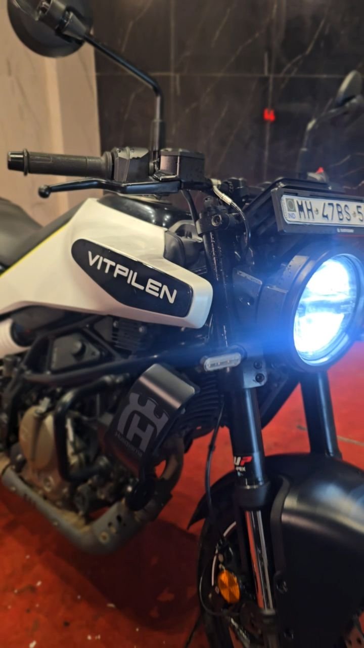 zipdrivemumbai 게시물 이미지: #husqvarna #vitpilen250