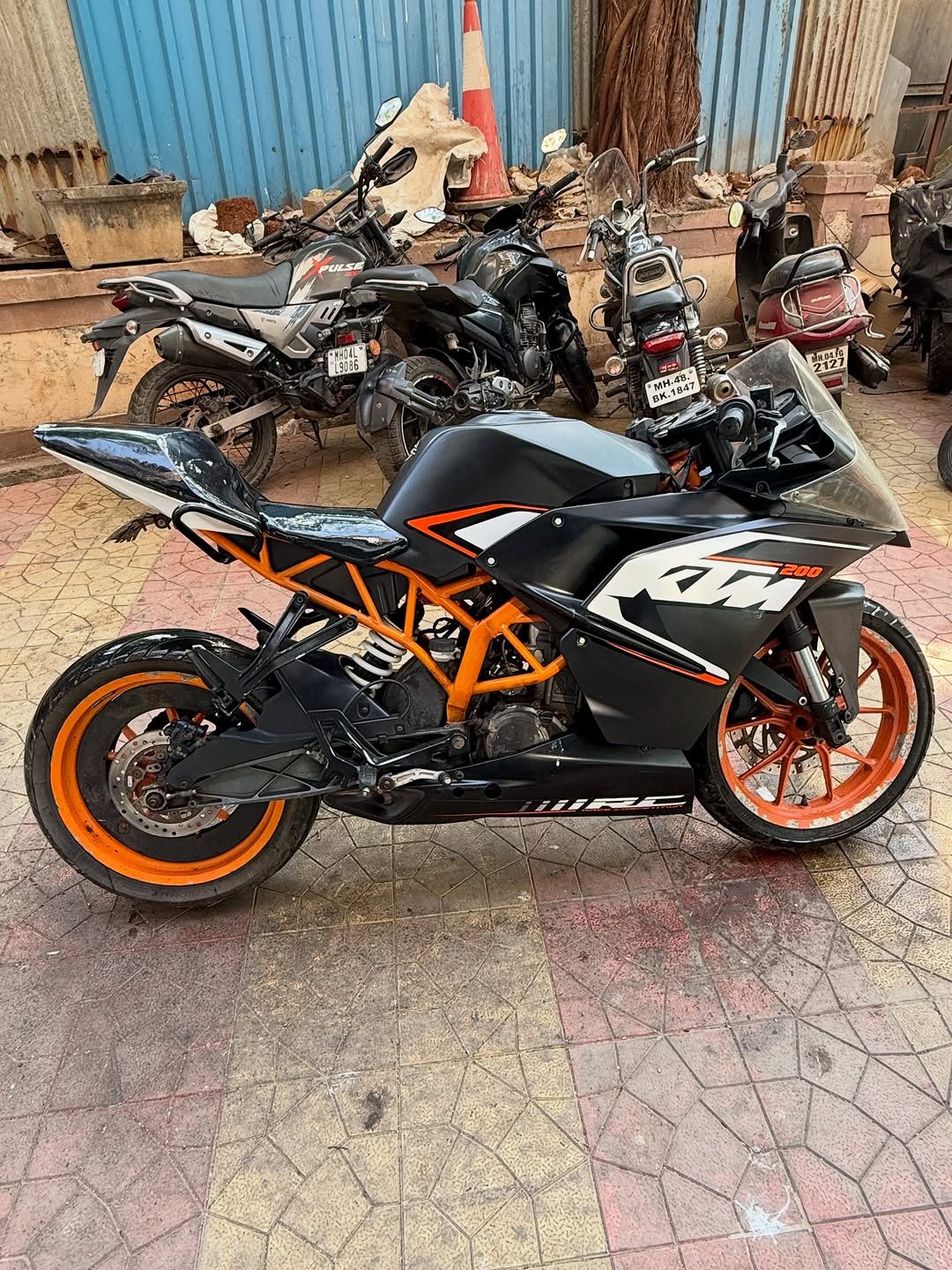 zipdrivemumbai 게시물 이미지: $FOLLOW US ON INSTA ID ZIPDRIVE MUMBAI...