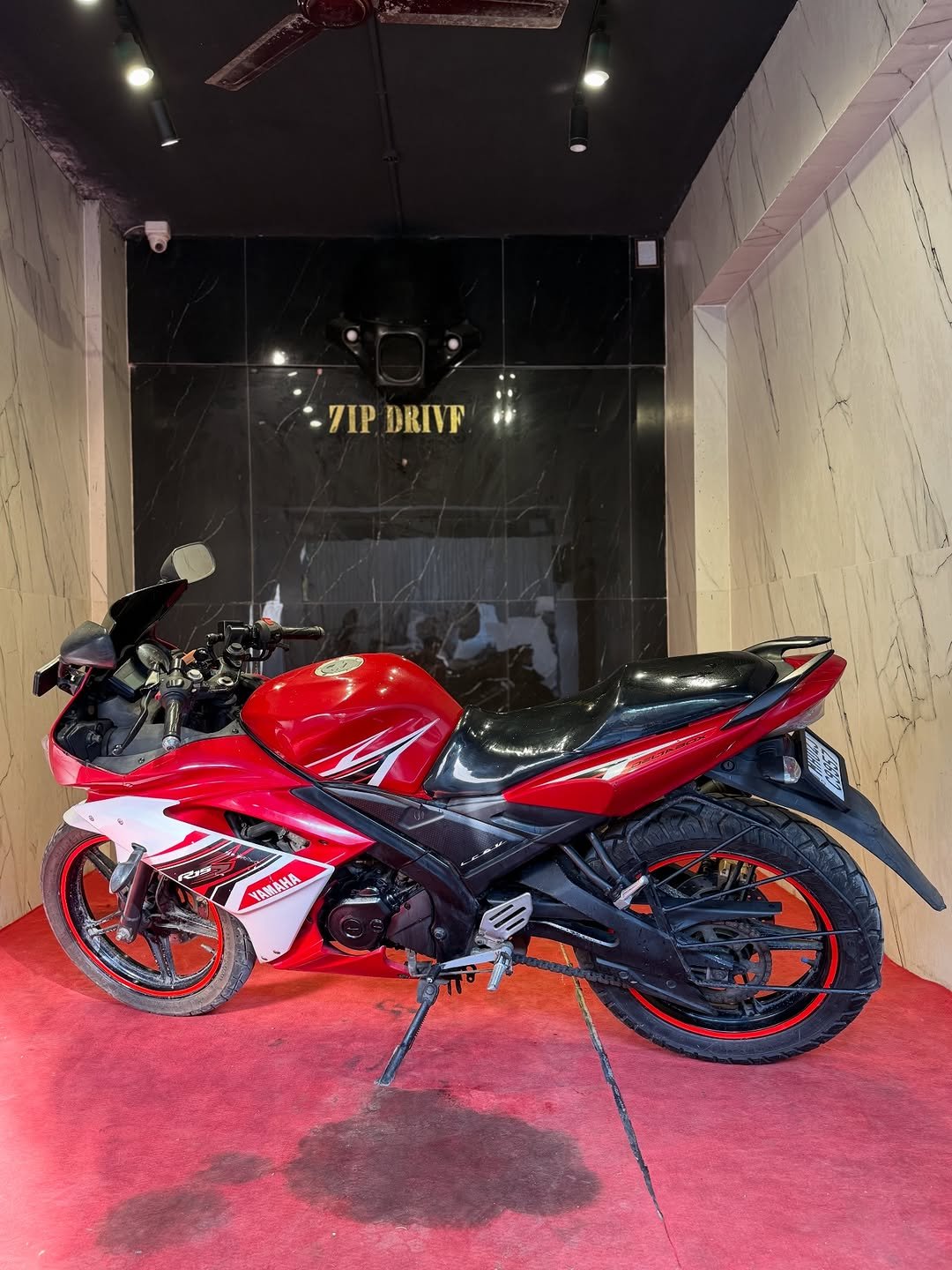 Photo by ZIPDRIVEMUMBAI on January 18, 2026. May be an image of motorcycle, scooter and text that says '會 -7IPDRIVF -7IP DRIVF Nruere TAMAHA'.