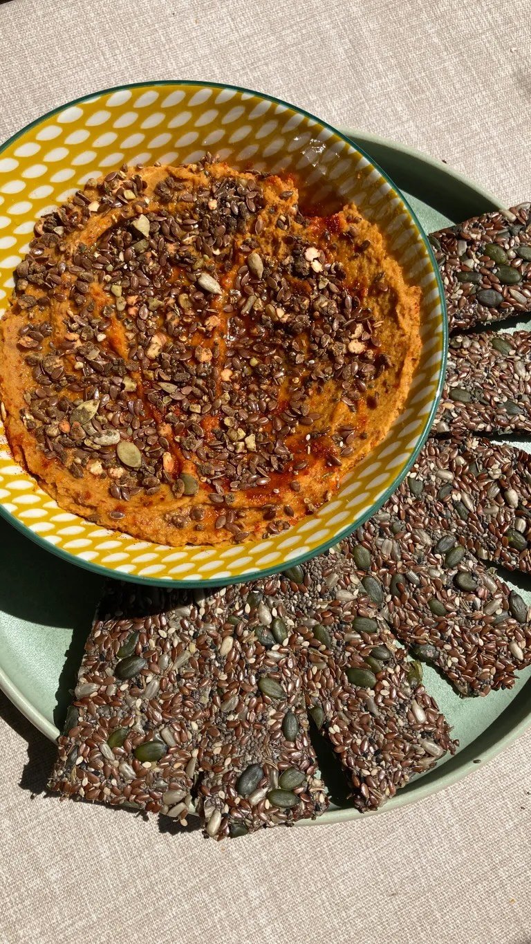 zoe 게시물 이미지: Who says hummus has to be made with chickpeas?...