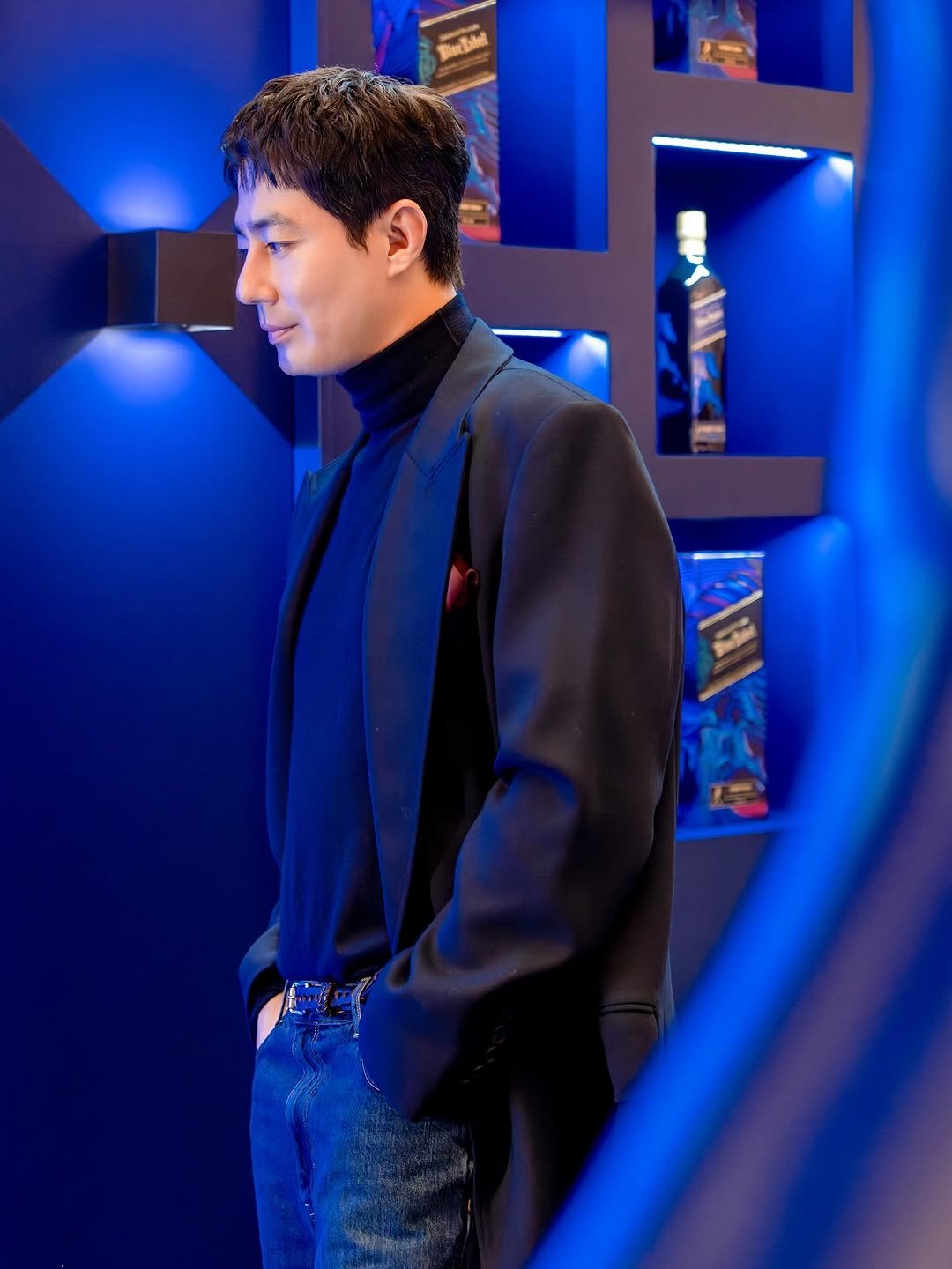 zoinsung_official 게시물 이미지: #광고 #조니워커블루 #JohnnieWalkerBlue #말띠에디션