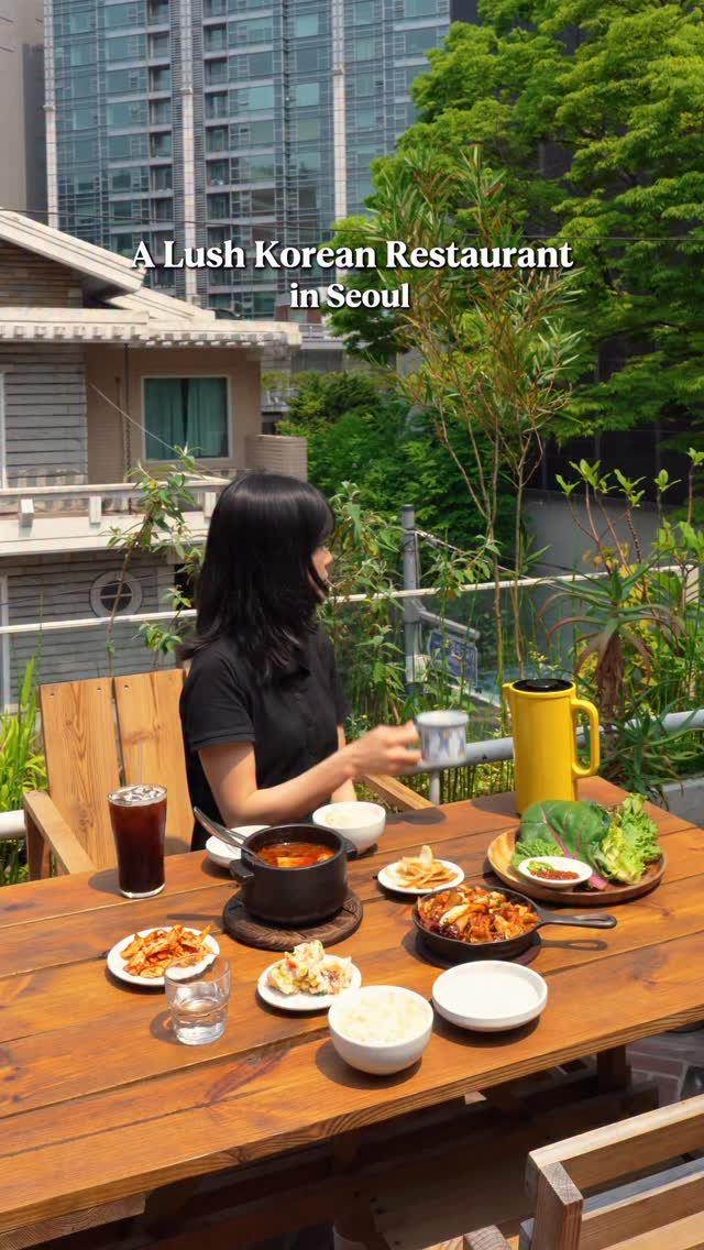 zoo_sorok 게시물 이미지: 푸릇한 뷰에 둘러싸여 즐기는 예쁜 한식집🌳🍚

푸릇한 뷰에 둘러싸인...