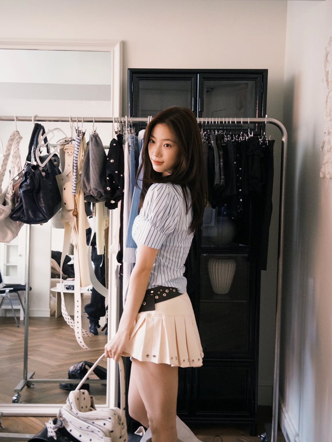 Photo by KAZUHA on March 07, 2026. May be an image of skirt, miniskirt and text.