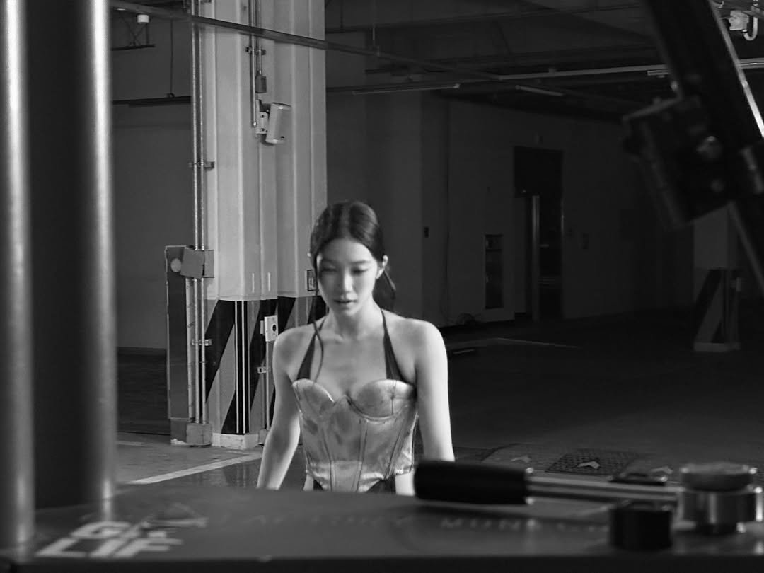 zuhazana 게시물 이미지: 피보다 진한 물