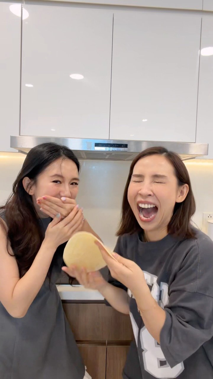zxnnie 게시물 이미지: #notsponsored but we're open to sponsors🤭