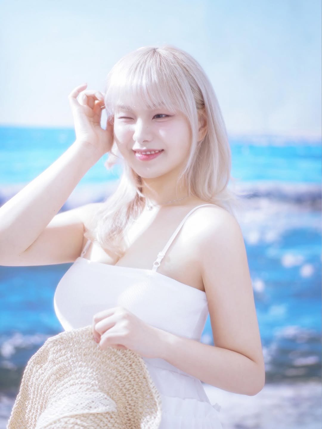Photo by 자용이 on June 12, 2025. May be an image of one or more people, hair, outdoors and text.