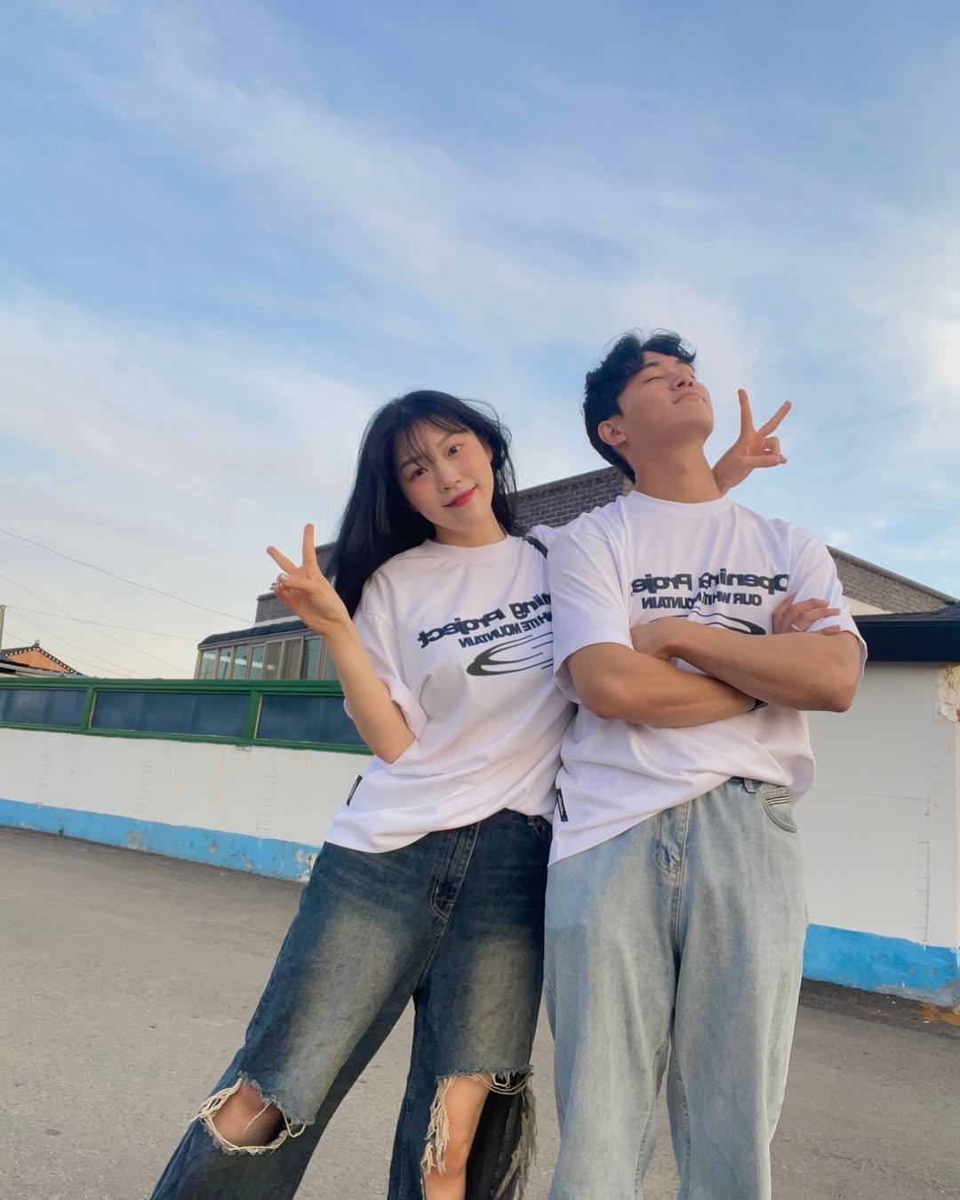 Photo shared by 짱이커플 on June 17, 2024 tagging @openingproject_official.