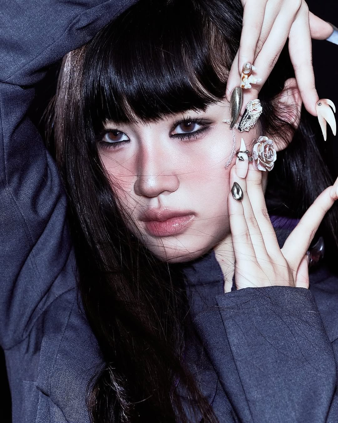 Photo by 헤어메이크업 연수 on September 17, 2025. May be an image of 1 person, bangs, makeup and text.