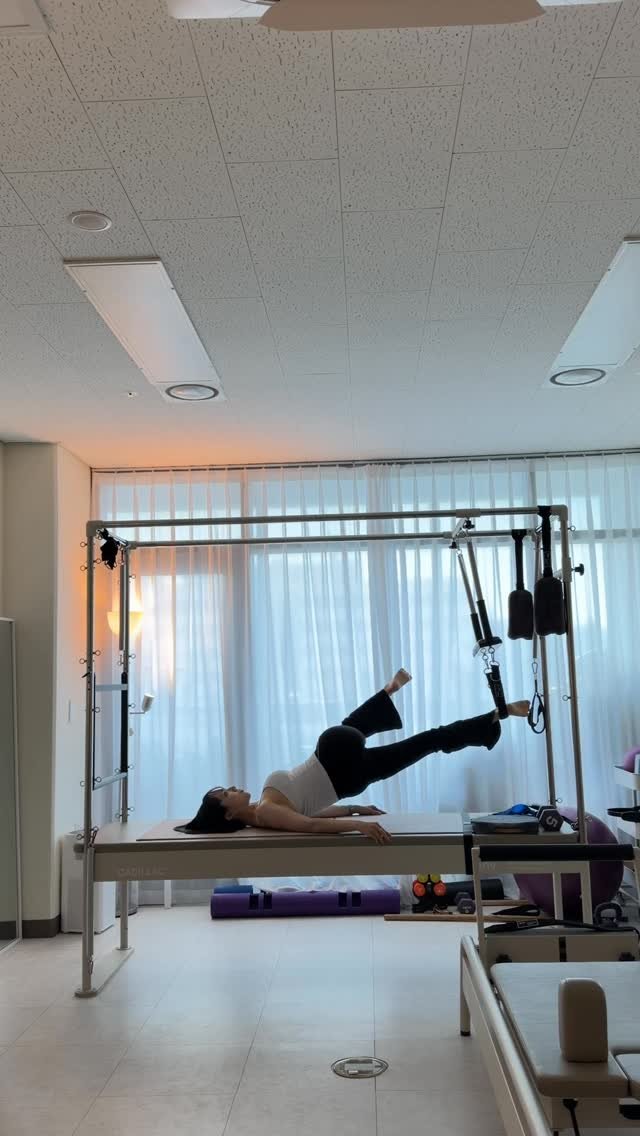 zzooooopp 게시물 이미지: 프로선수들 모두가 원하는 부드러운 골반과 고관절 가동성🔥
좋은 경기력과 퍼포먼스를...