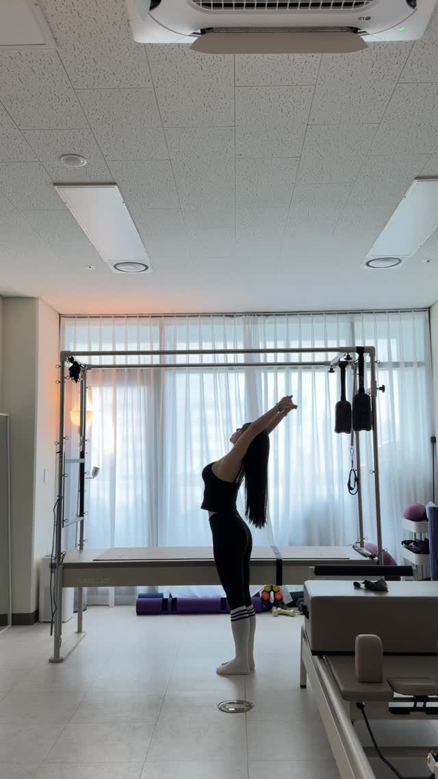 zzooooopp 게시물 이미지: 오늘도 몸 구석구석 쓰는 시간 아 시원해 🤍✨ #pilates