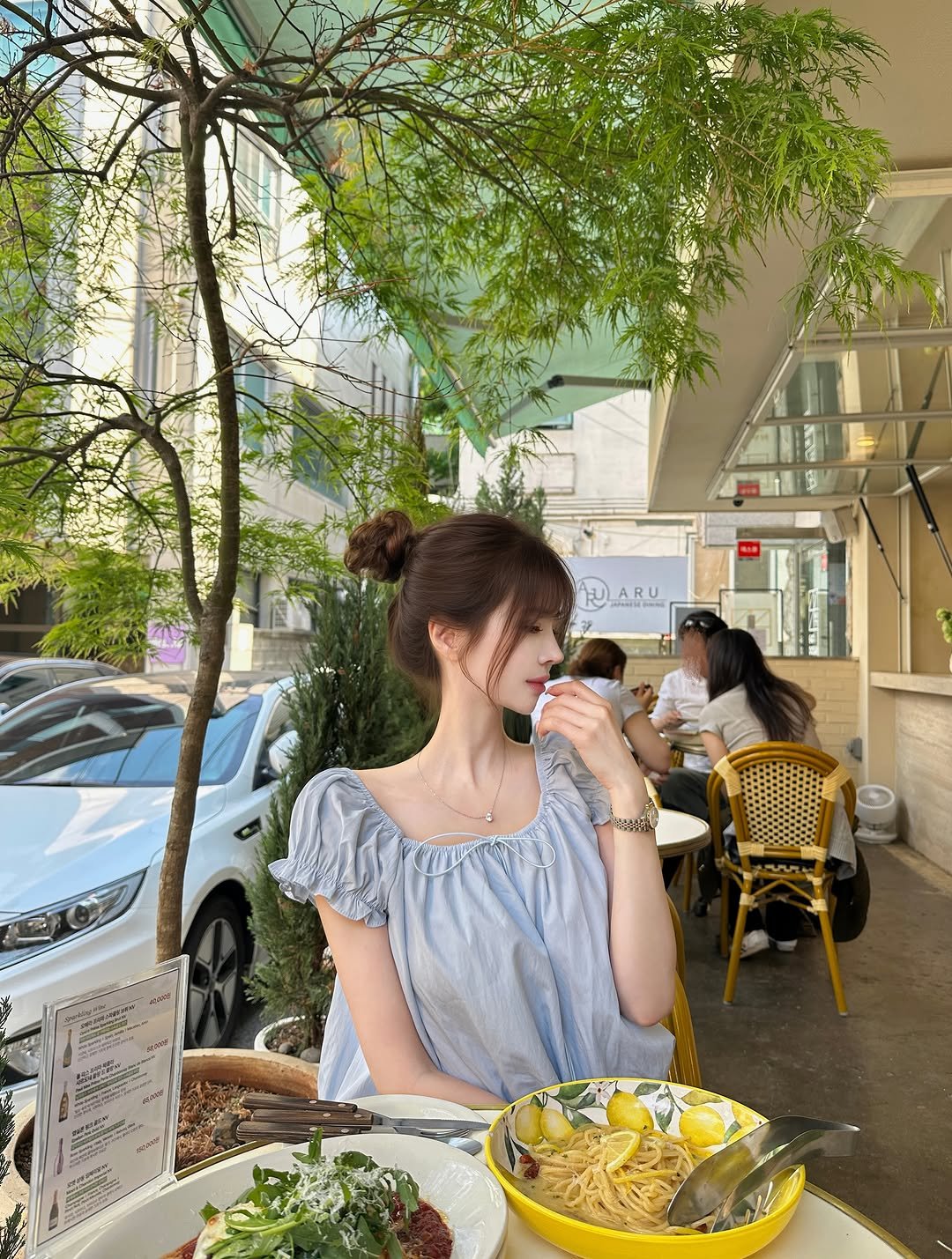 zzxvu 게시물 이미지: 장마 시작 ,, 테라스 이제 끝이네요 ㅠ 미리 나가두길 잘 했다 🍃🍝🩵
귀여운...